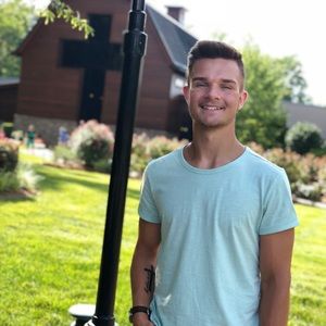 Meet your Posher, Josh